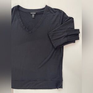 Athleta V-Neck Pullover Black Size XL